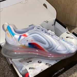 Nike air max 720s